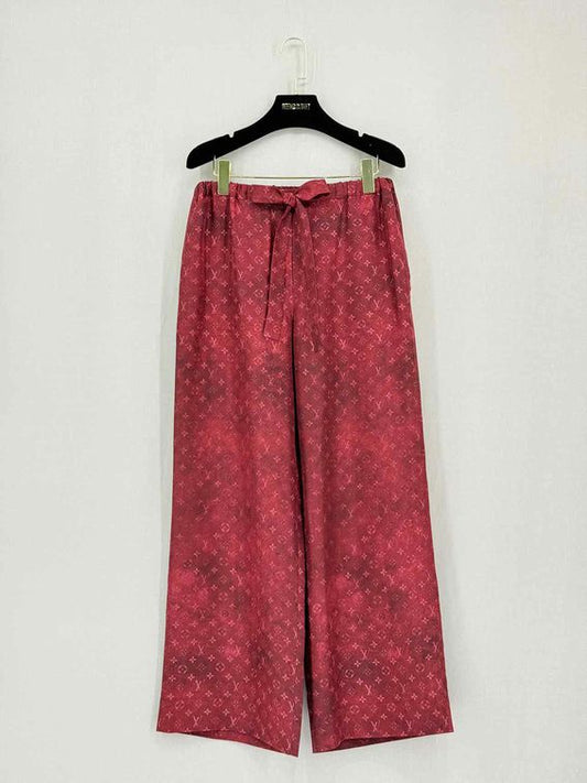 Pre-loved LOUIS VUITTON Red Monogram Size US 4 Pants at Reems Closet