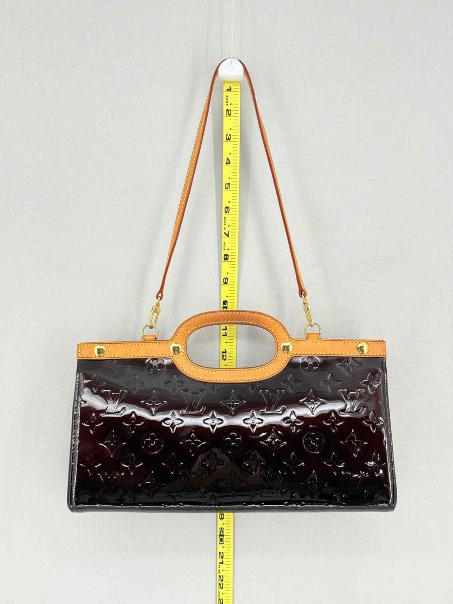 Pre-loved LOUIS VUITTON Roxbury Drive Burgundy Top Handle at Reems Closet