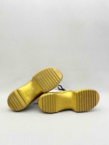 Pre-loved LOUIS VUITTON White w/ Gold Size EU 38.5 Sneaker Boots at Reems Closet