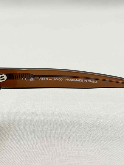 Pre-loved LU GOLDIE Brown Sunglasses at Reems Closet