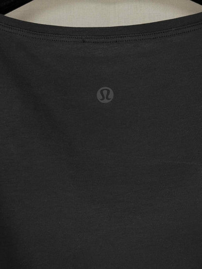 Pre - loved LULULEMON Black Top at Reems Closet