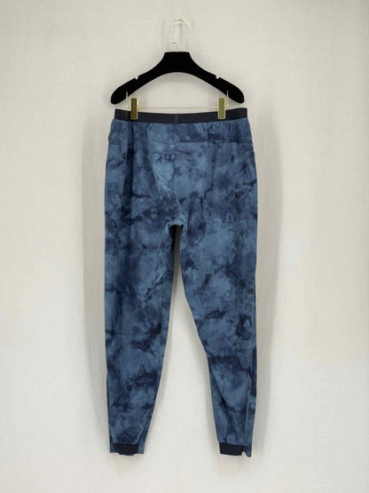 Pre - loved LULULEMON Blue Printed Size XLarge Pants at Reems Closet