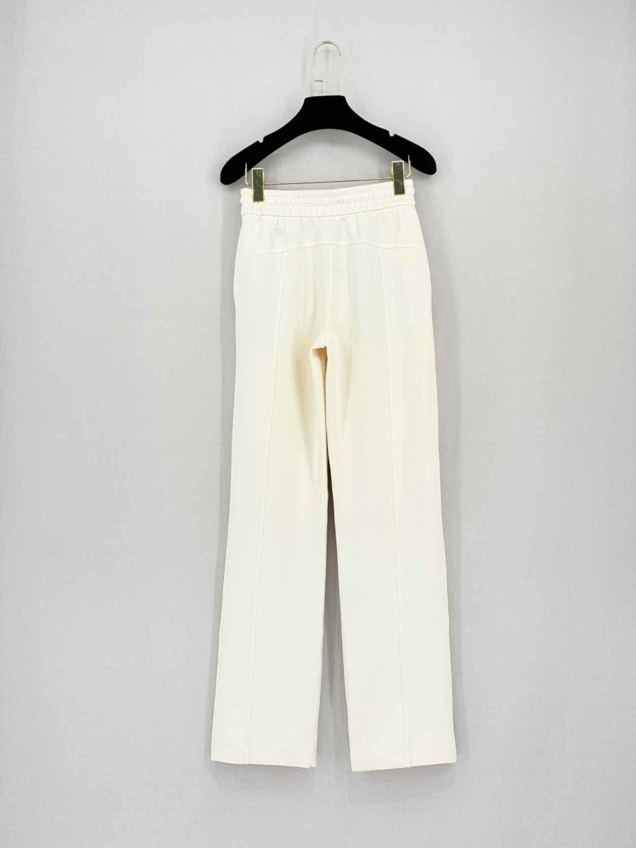 Pre-loved LULULEMON Cream Size Small Pants at Reems Closet
