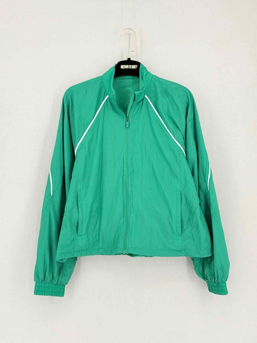Pre-loved LULULEMON License to Train Green Size Small Jacket at Reems Closet