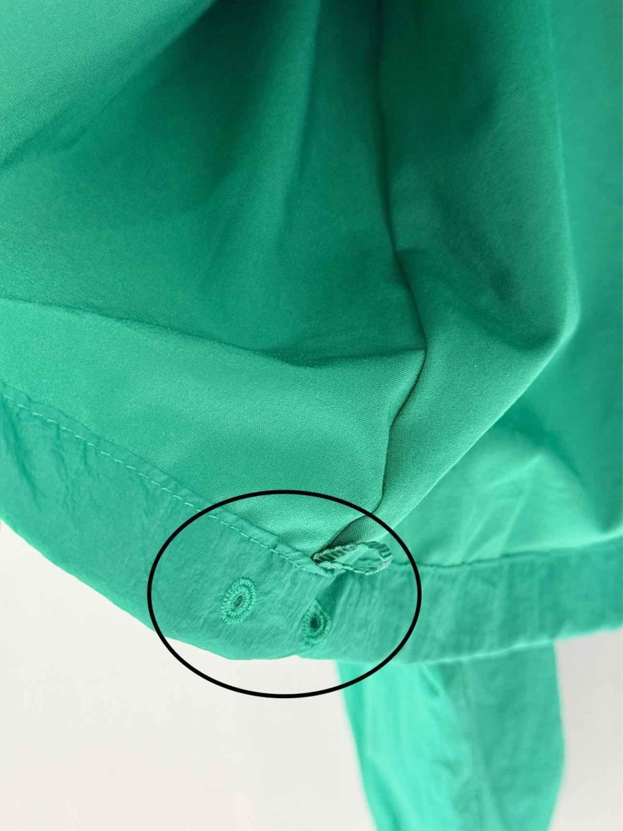 Pre-loved LULULEMON License to Train Green Size Small Jacket at Reems Closet