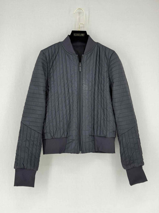 Pre - loved LULULEMON Reversible Black Size XSmall Jacket at Reems Closet