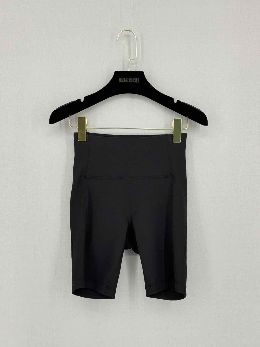 Pre-loved LULULEMON Swift Speed Black Size Small Shorts at Reems Closet