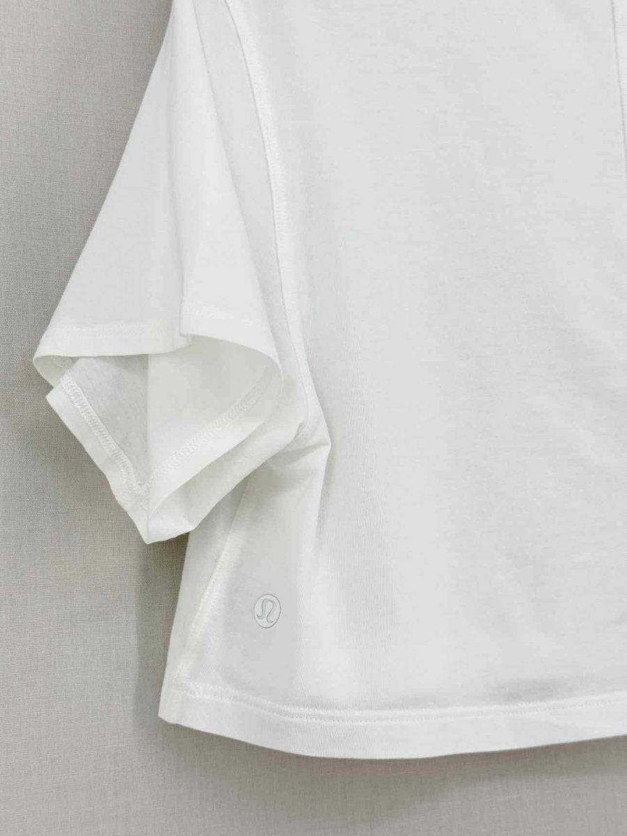 Pre-loved LULULEMON White Size Small T-shirt at Reems Closet