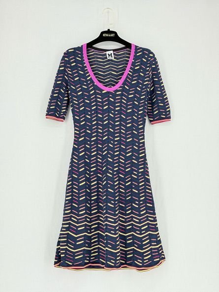 Pre - loved M MISSONI Size US 4 Knee Length Dress at Reems Closet