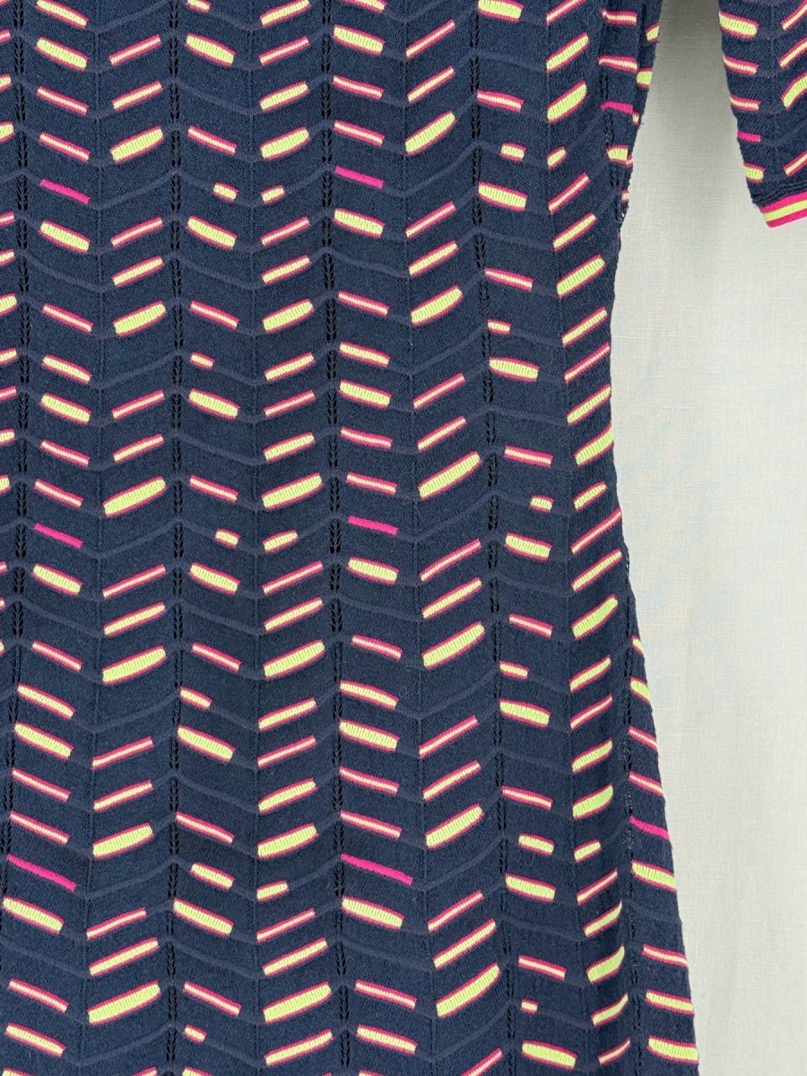 Pre - loved M MISSONI Size US 4 Knee Length Dress at Reems Closet