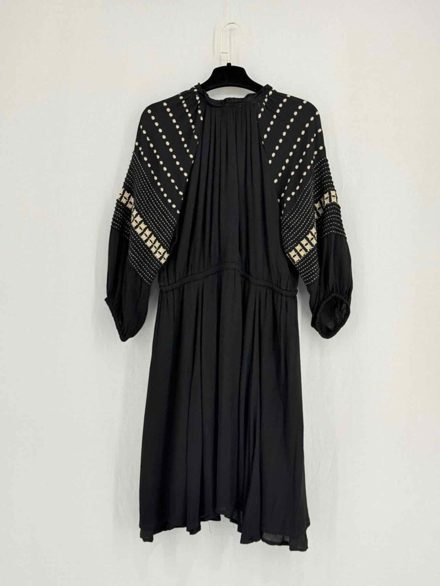 Pre - loved MAISON 123 Black w/ White Size US 8 Short Dress at Reems Closet