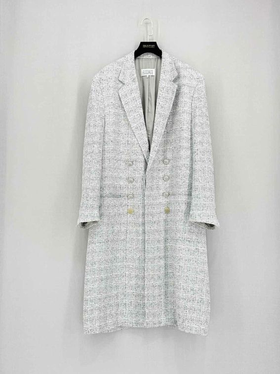 Pre-loved MAISON MARGIELA 2017 White & Grey Size US 0 Coat at Reems Closet