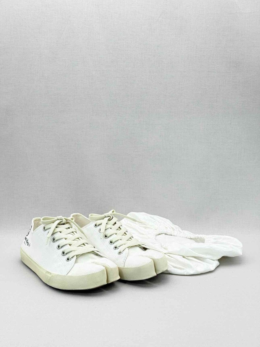 Pre-loved MAISON MARGIELA Off-white Size EU 39 Sneakers at Reems Closet