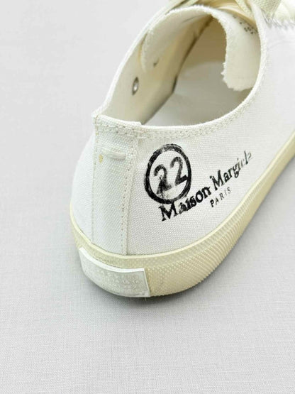 Pre-loved MAISON MARGIELA Off-white Size EU 39 Sneakers at Reems Closet