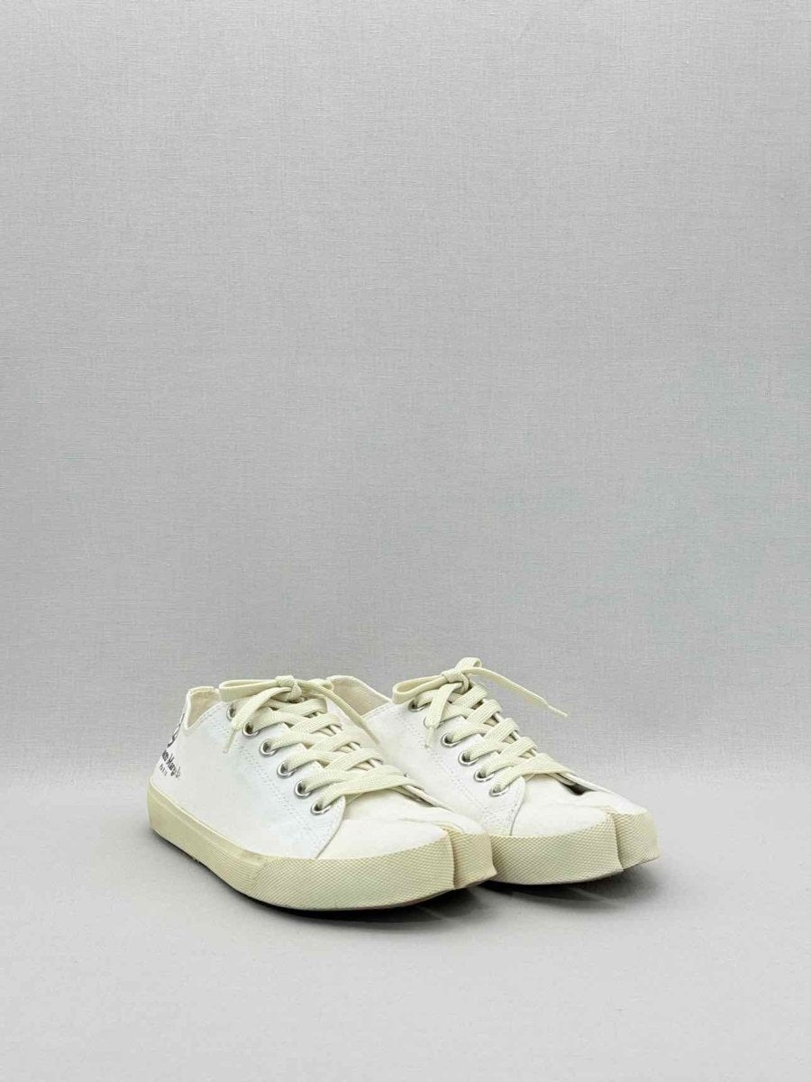 Pre-loved MAISON MARGIELA Off-white Size EU 39 Sneakers at Reems Closet