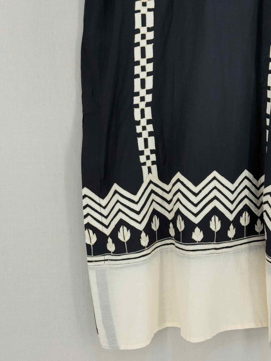 Pre - loved MAKSU Black & White Printed Size Small Midi Dress at Reems Closet