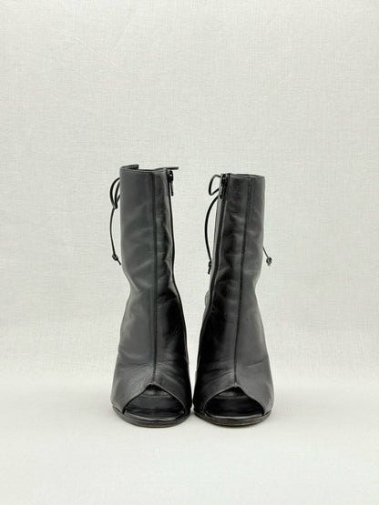 Pre - loved MANOLO BLAHNIK Bellanto Black Size EU 38 Booties at Reems Closet