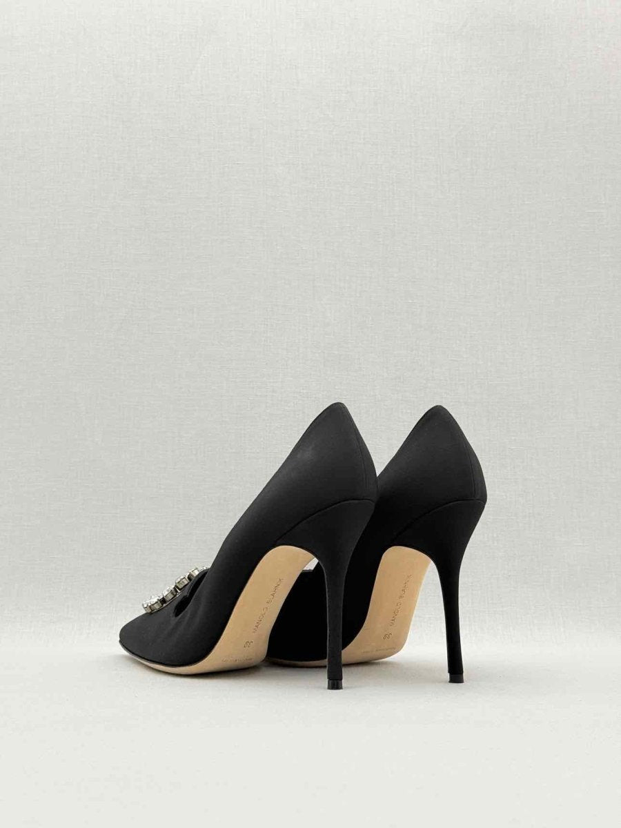 Pre - loved MANOLO BLAHNIK Black Size EU 39 Pumps at Reems Closet