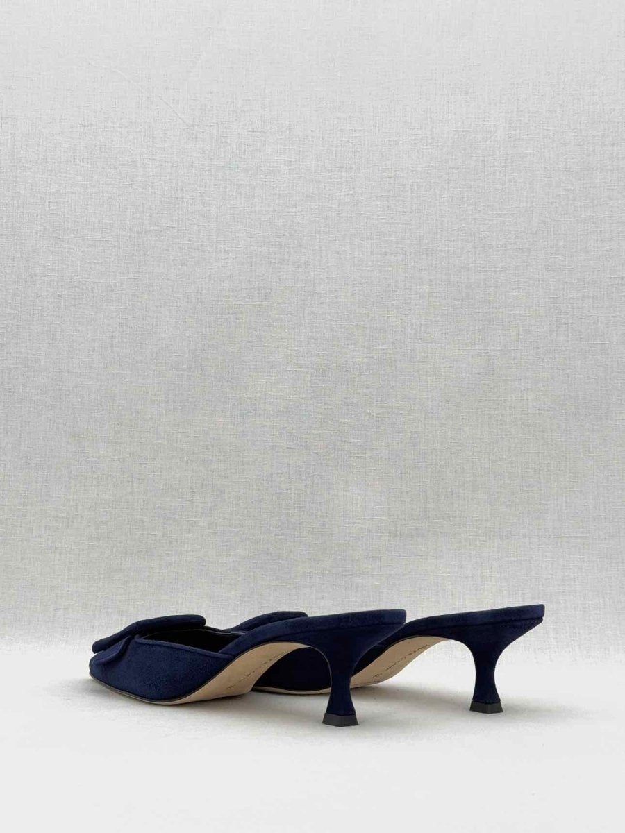 Pre - loved MANOLO BLAHNIK Blue Size EU 39 Mules at Reems Closet