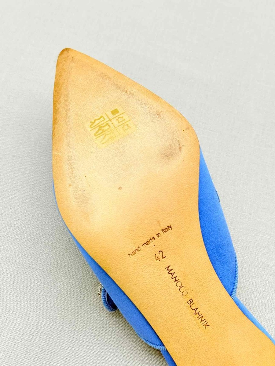 Pre-loved MANOLO BLAHNIK Camparimu Jewel 70 Blue Size EU 42 Mules at Reems Closet