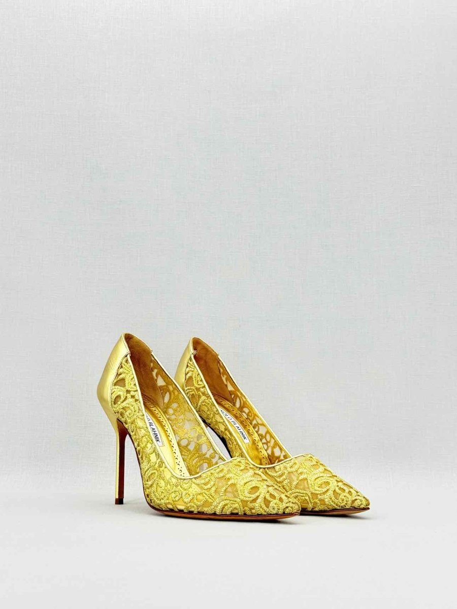 Pre - loved MANOLO BLAHNIK Gold Size EU 39 Pumps at Reems Closet