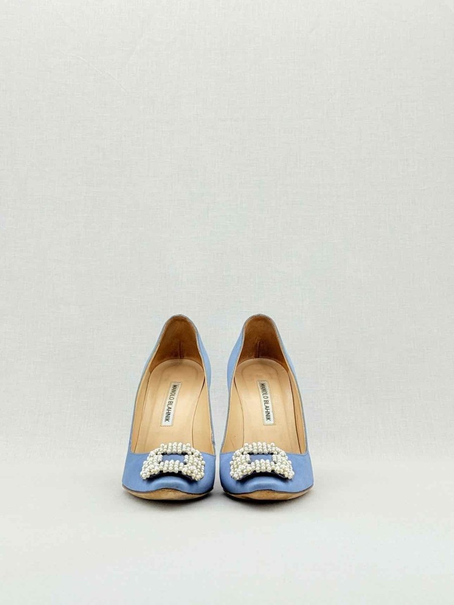 Pre - loved MANOLO BLAHNIK Hangisi Blue Size EU 38 Pumps at Reems Closet