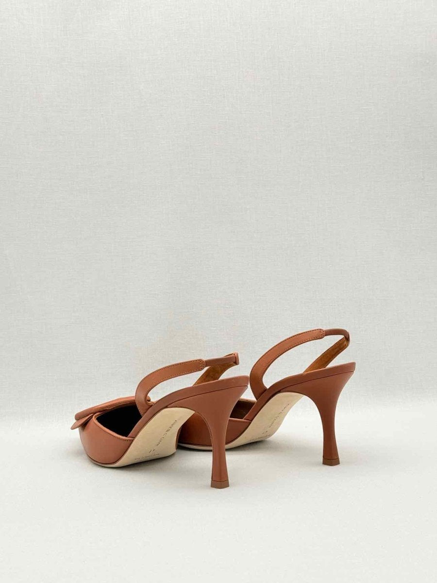 Pre-loved MANOLO BLAHNIK Maysli Brown Size EU 41 Pumps at Reems Closet