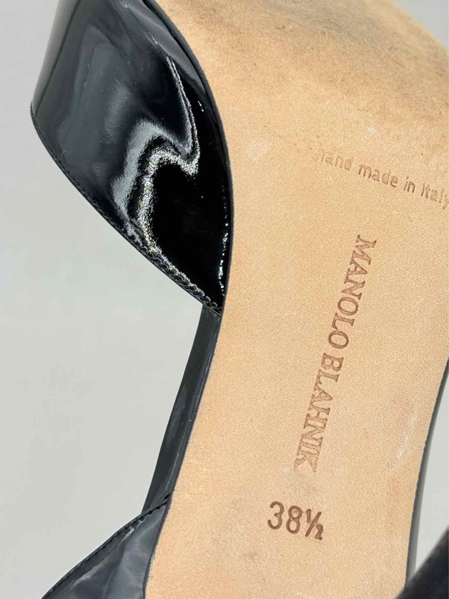 Pre - loved MANOLO BLAHNIK Milas Black Size EU 38.5 Pumps at Reems Closet