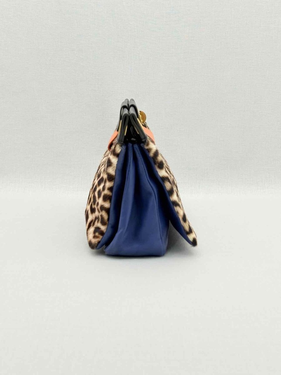 Pre - loved MARC BY MARC JACOBS Beige & Black Clutch at Reems Closet