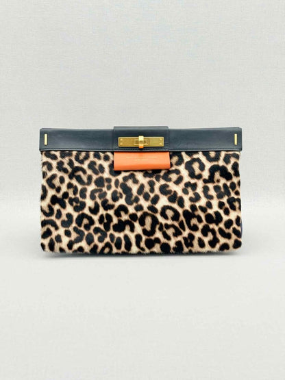 Pre - loved MARC BY MARC JACOBS Beige & Black Clutch at Reems Closet