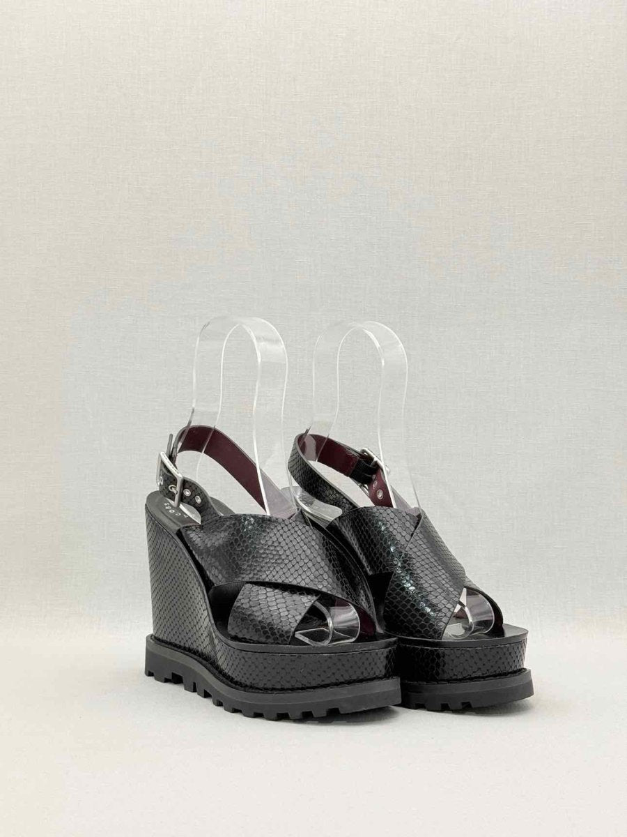Pre - loved MARC JACOBS Black Python Embossed Size EU 37.5 Wedges at Reems Closet