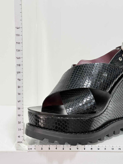 Pre - loved MARC JACOBS Black Python Embossed Size EU 37.5 Wedges at Reems Closet