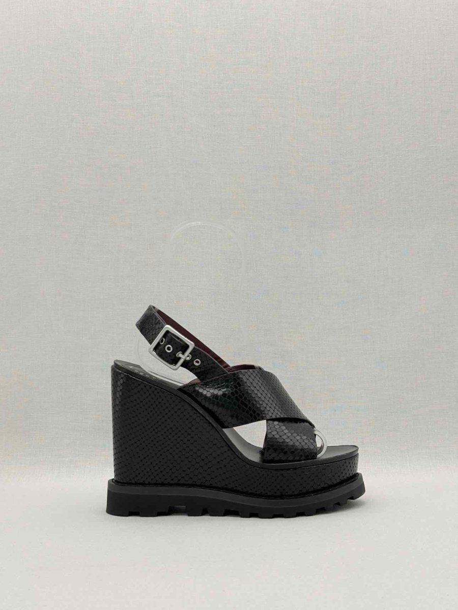 Pre - loved MARC JACOBS Black Python Embossed Size EU 37.5 Wedges at Reems Closet
