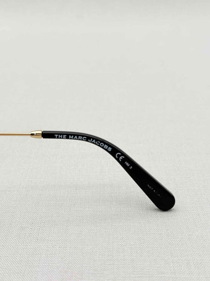 Pre - loved MARC JACOBS Black Sunglasses at Reems Closet