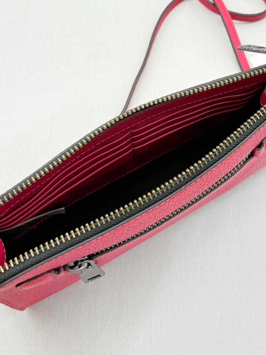 Pre - loved MARC JACOBS Fuchsia Crossbody at Reems Closet