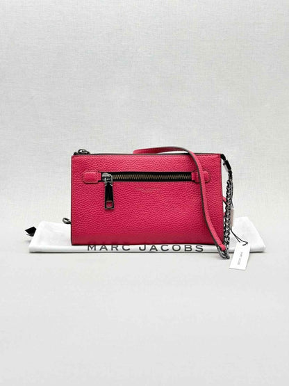 Pre - loved MARC JACOBS Fuchsia Crossbody at Reems Closet