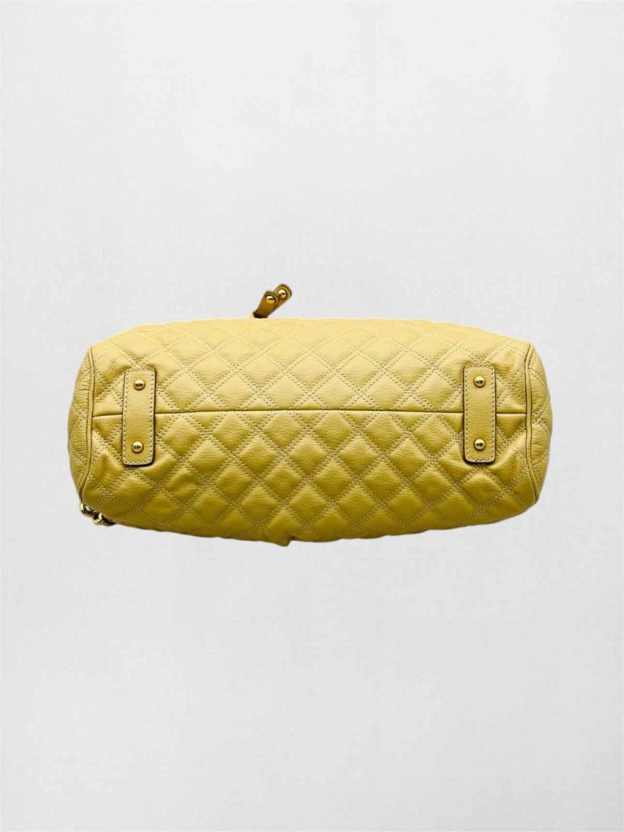 Pre-loved MARC JACOBS Stam Bag Beige Quilted Top Handle at Reems Closet