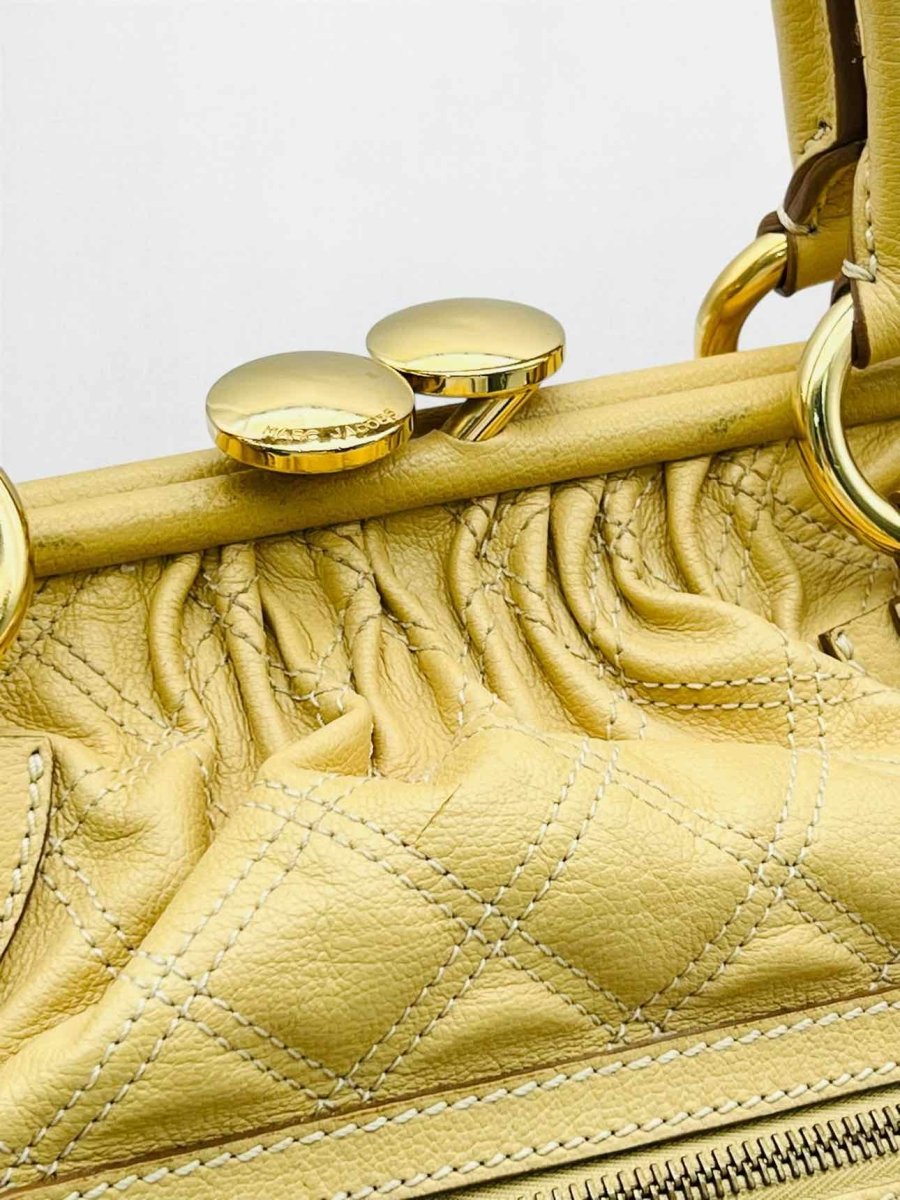 Pre-loved MARC JACOBS Stam Bag Beige Quilted Top Handle at Reems Closet