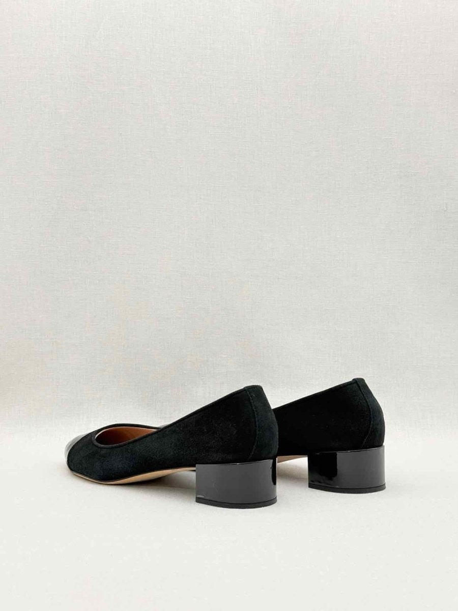 Pre-loved MARINA RINALDI Black Size EU 40 Pumps at Reems Closet