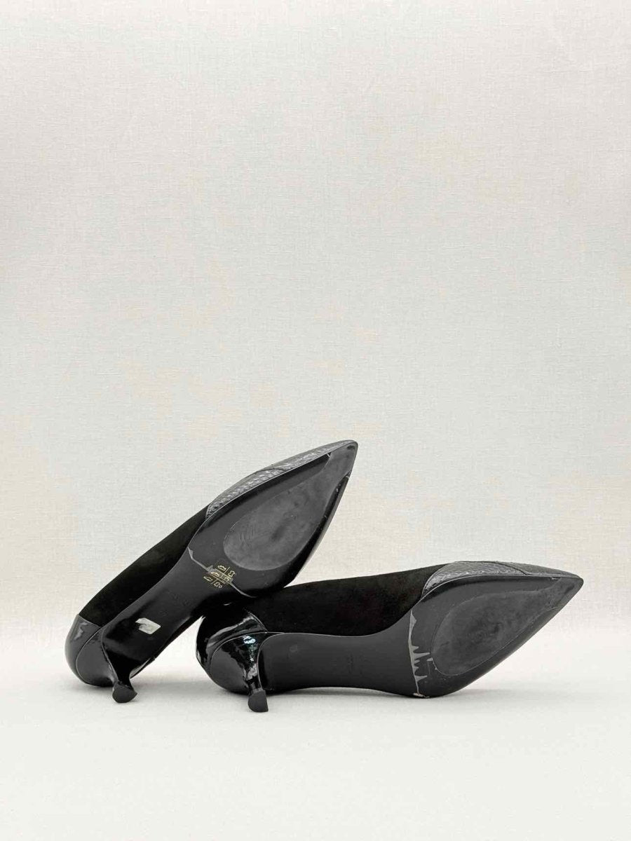 Pre-loved MARINA RINALDI Black Size EU 40 Pumps at Reems Closet