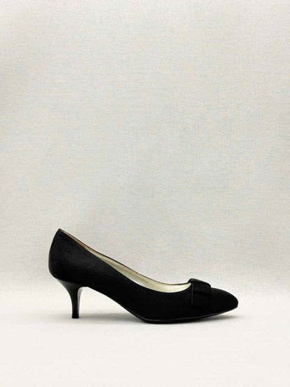 Pre-loved MARINA RINALDI Black Size EU 40 Pumps at Reems Closet