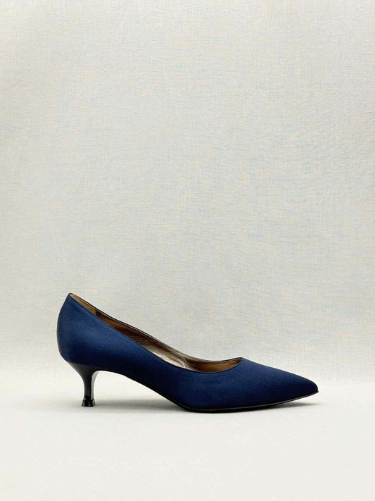 Pre-loved MARINA RINALDI Navy Blue Size EU 40 Pumps at Reems Closet