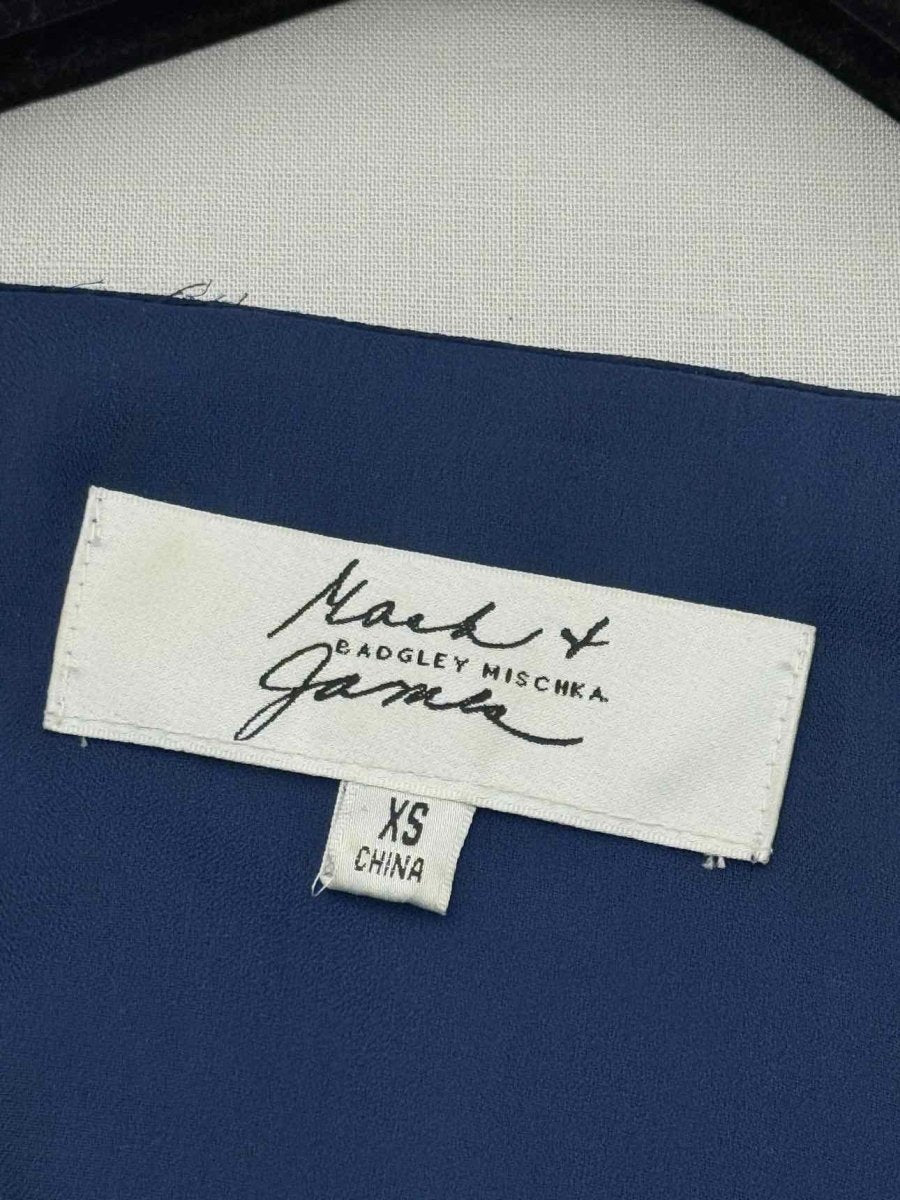 Pre-loved MARK & JAMES Navy Blue Size XSmall Short Dress at Reems Closet
