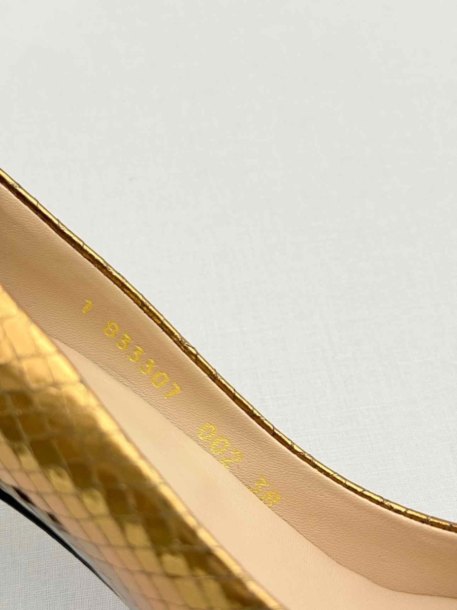 Pre - loved MASCARO Metallic Gold Embossed Size EU 38 Pumps at Reems Closet