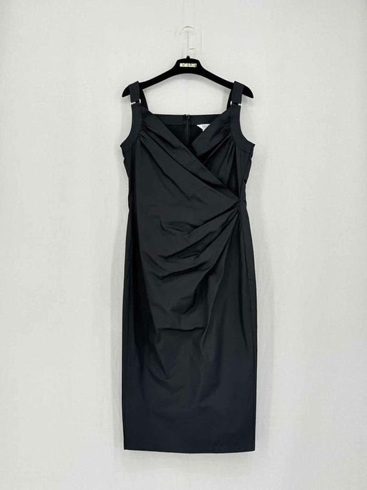 Pre-loved MAX MARA Black Size US 10 Knee Length Dress at Reems Closet