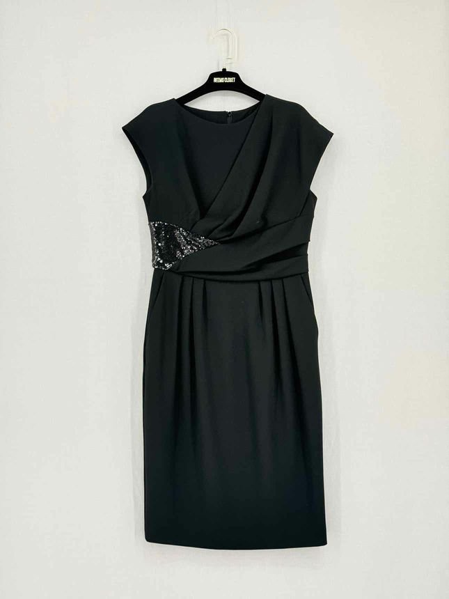 Pre - loved MAX MARA Black Size US 10 Knee Length Dress at Reems Closet
