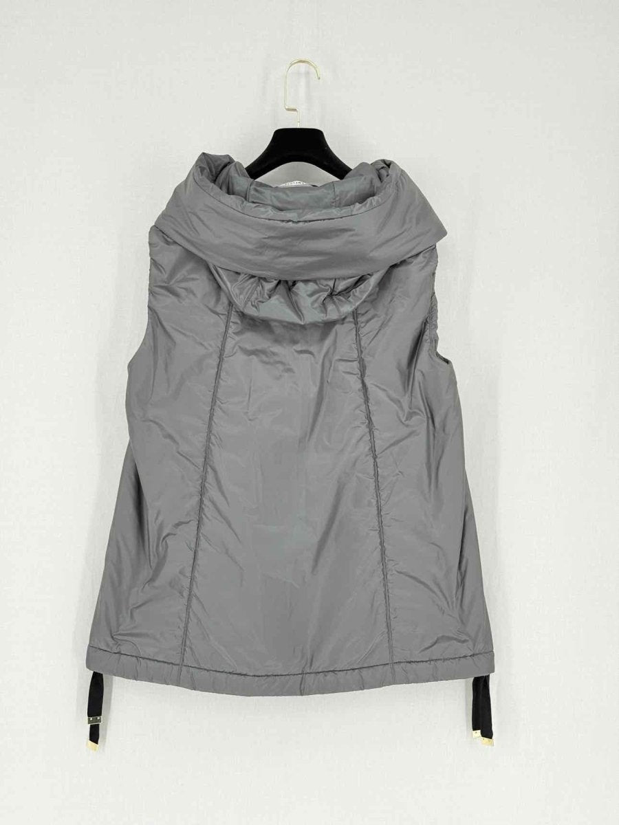 Pre - loved MAX MARA The Cube Grey Size US 8 Gilet at Reems Closet