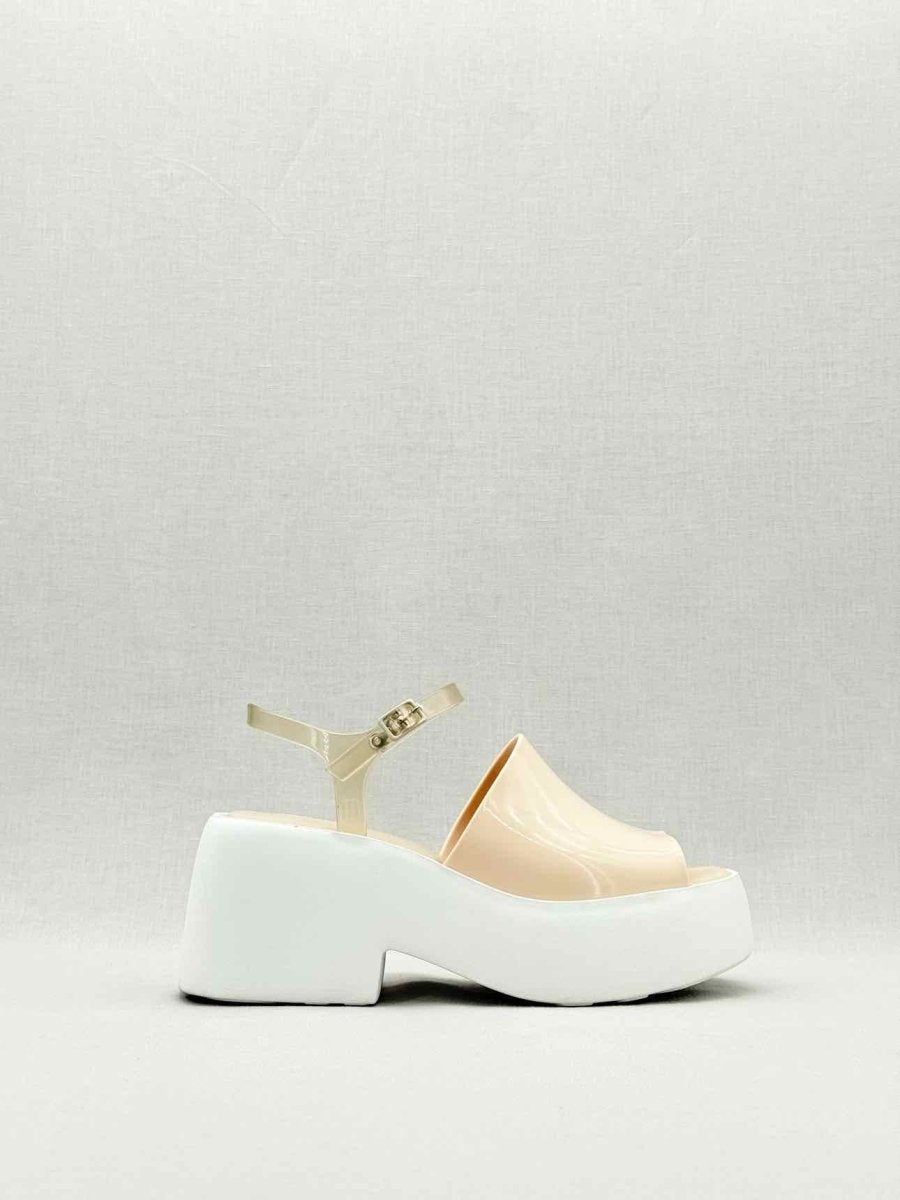 Pre - loved MELISSA Beige & White Size EU 39 Heeled Sandals at Reems Closet