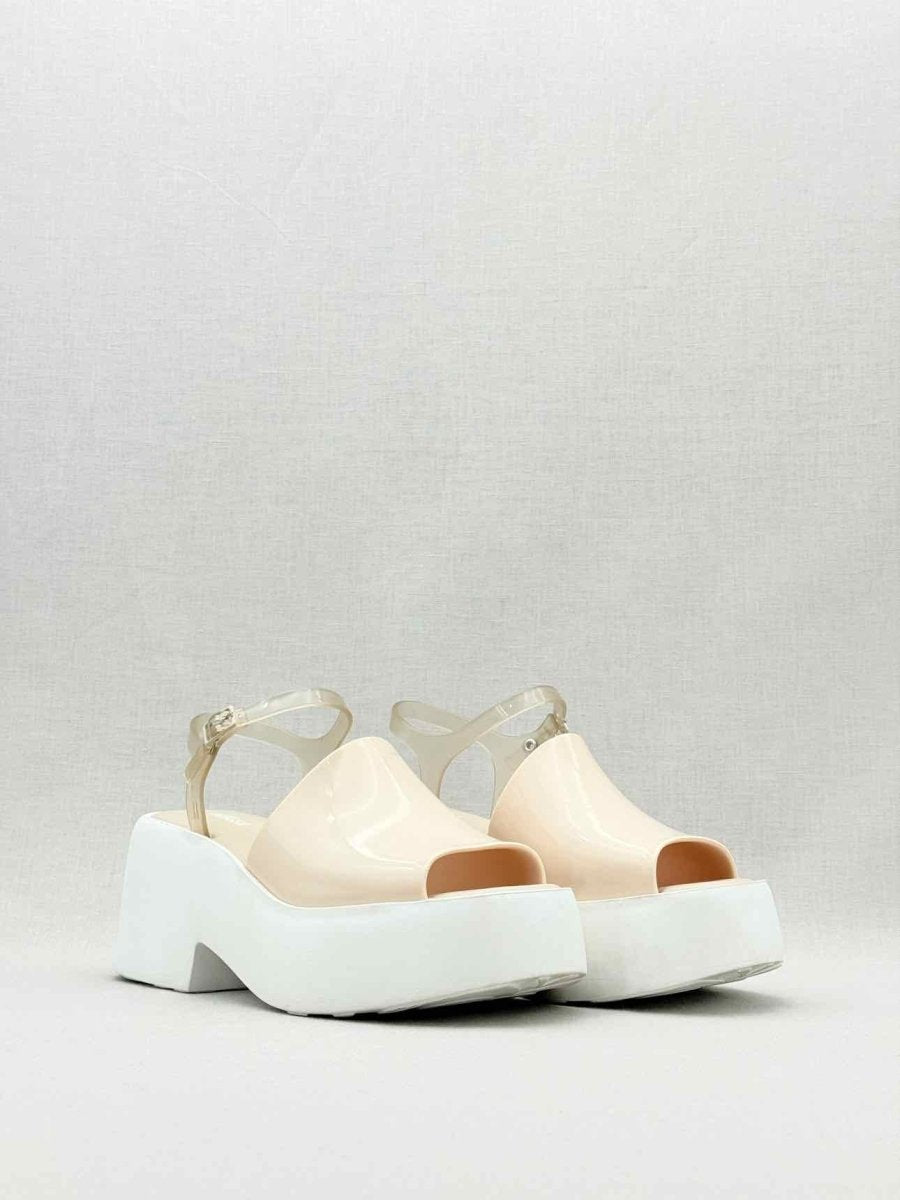 Pre - loved MELISSA Beige & White Size EU 39 Heeled Sandals at Reems Closet