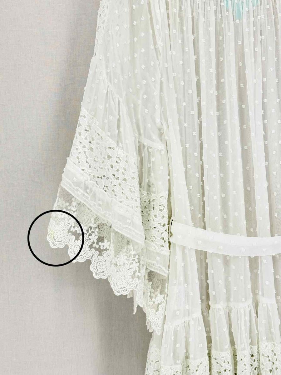 Pre-loved MELISSA ODABASH White Lace Size Medium Coverup at Reems Closet